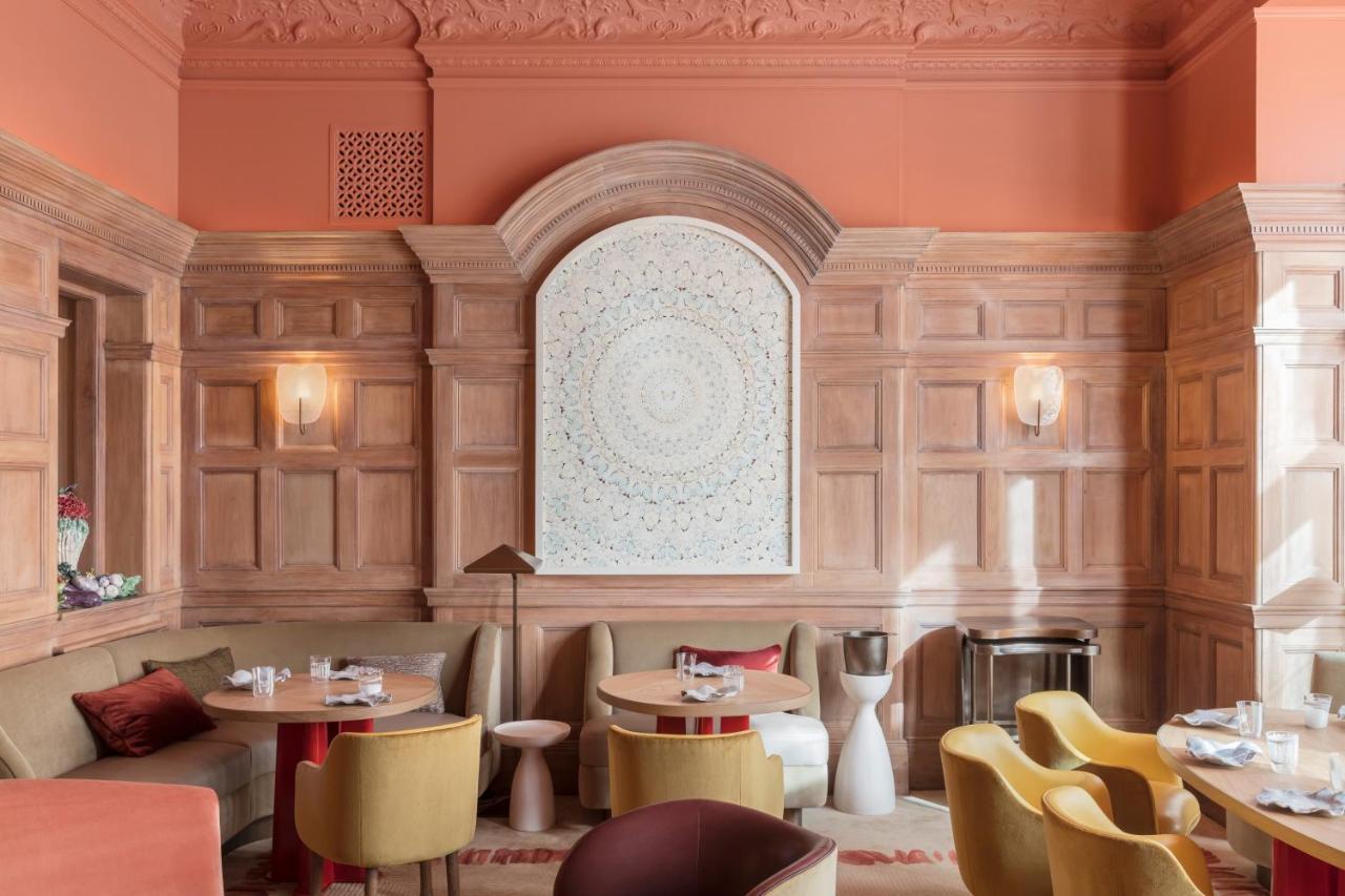 The Connaught, Maybourne London Exterior photo