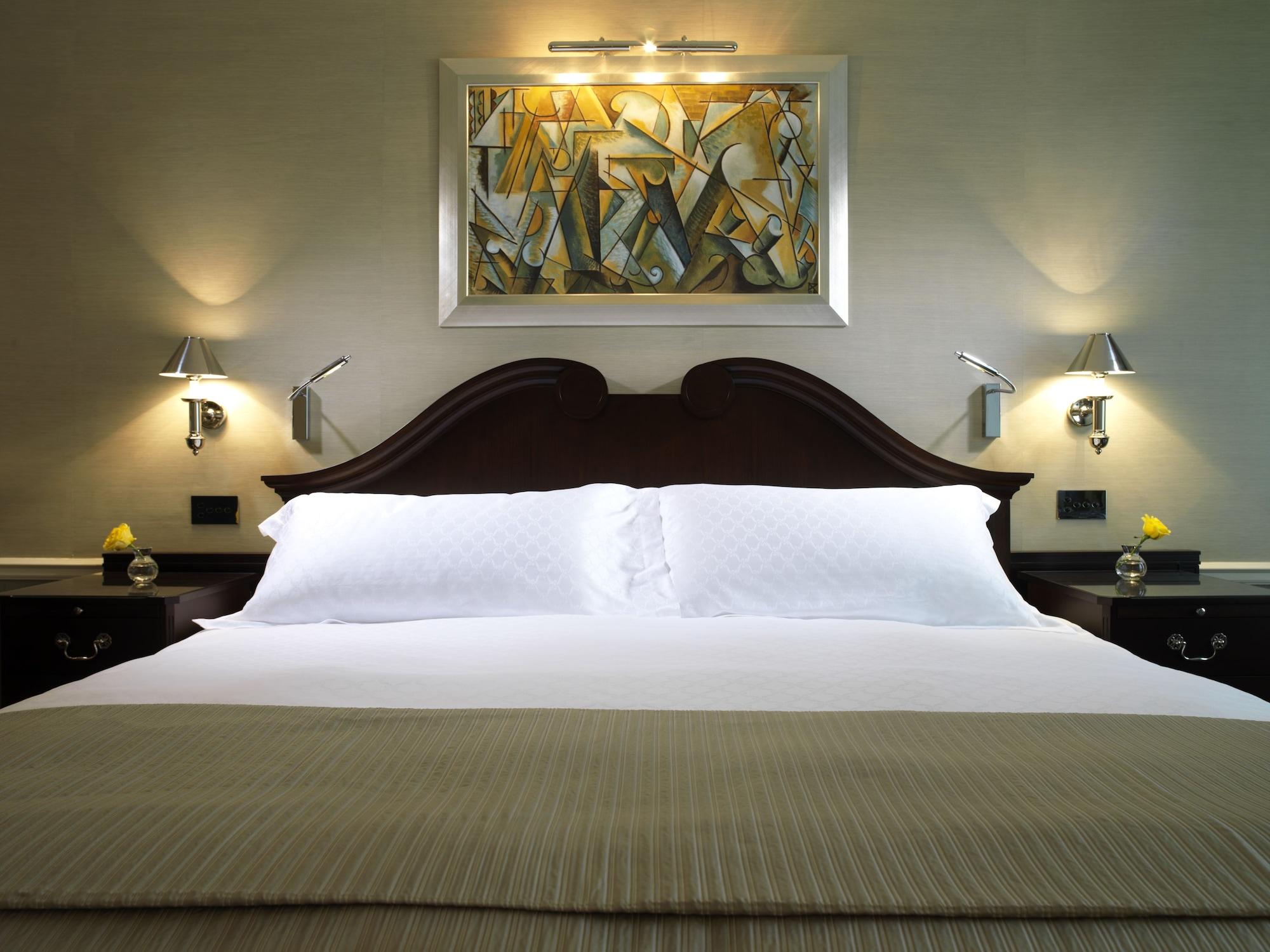 The Connaught, Maybourne London Exterior photo